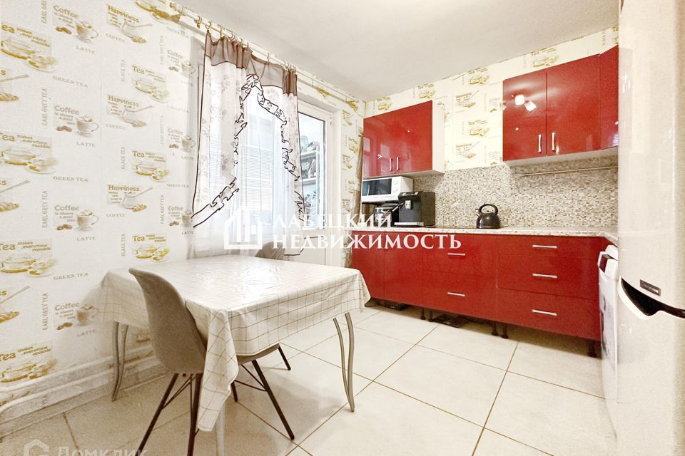 Продаётся 1-комнатная квартира, 46.4 м²