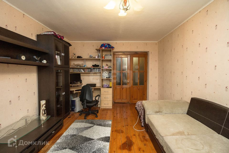 Продаётся 3-комнатная квартира, 59.6 м²