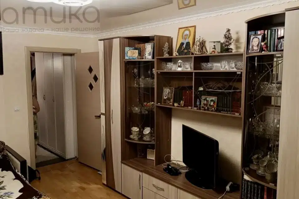 Продаётся 1-комнатная квартира, 38 м²