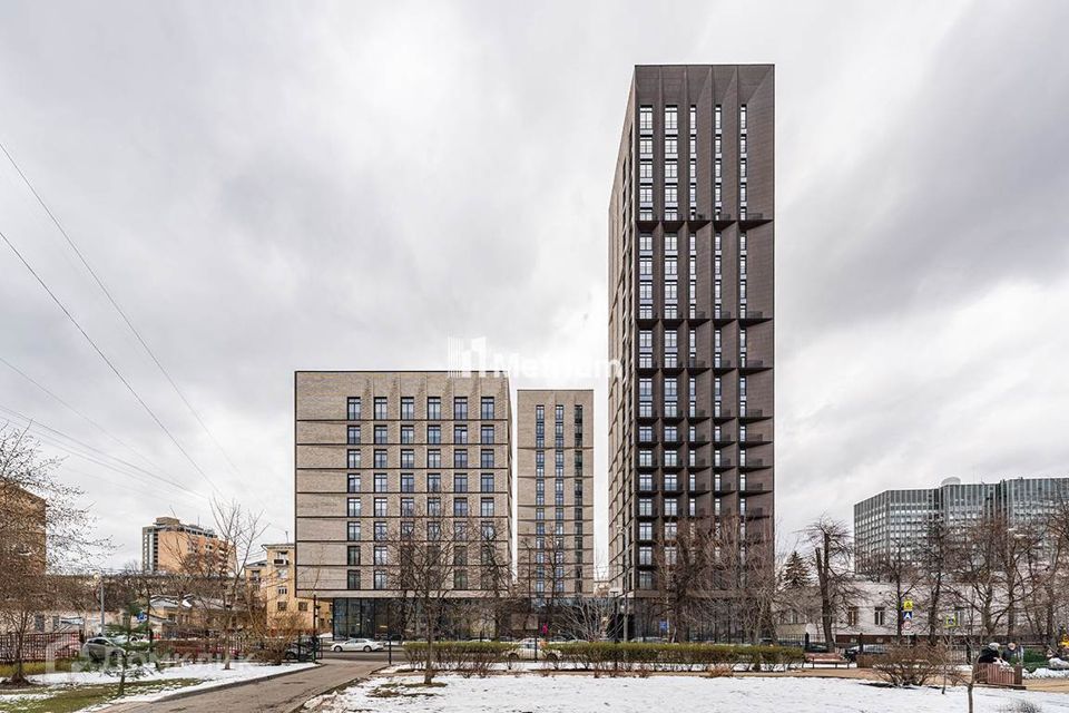 Продаётся 4-комнатная квартира, 129 м²