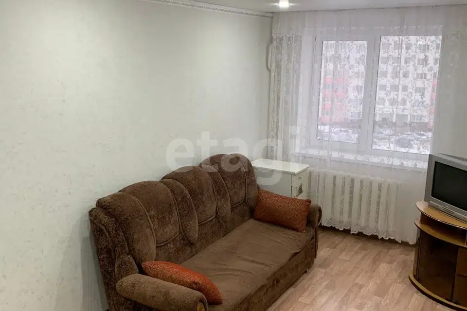 Продаётся 1-комнатная квартира, 37.3 м²