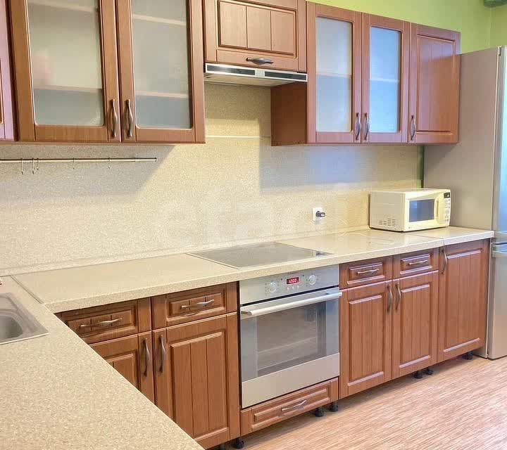 Продаётся 1-комнатная квартира, 43.2 м²