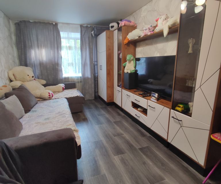 Продаётся 3-комнатная квартира, 53.2 м²