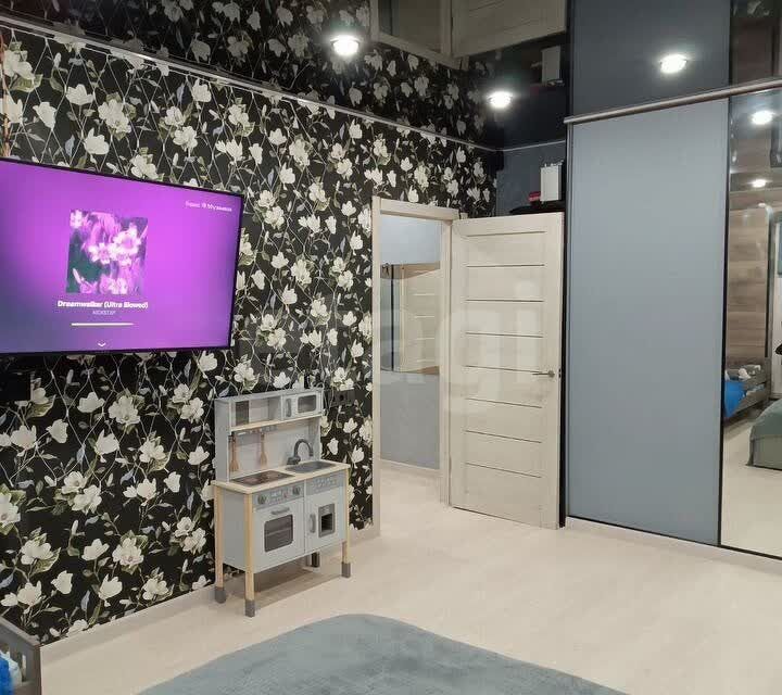 Продаётся 1-комнатная квартира, 37.3 м²
