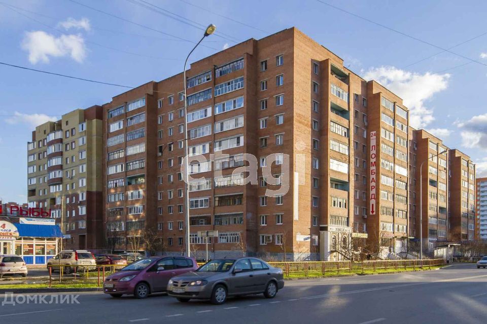 Продаётся 4-комнатная квартира, 73.2 м²