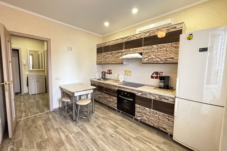 Продаётся 1-комнатная квартира, 39.4 м²
