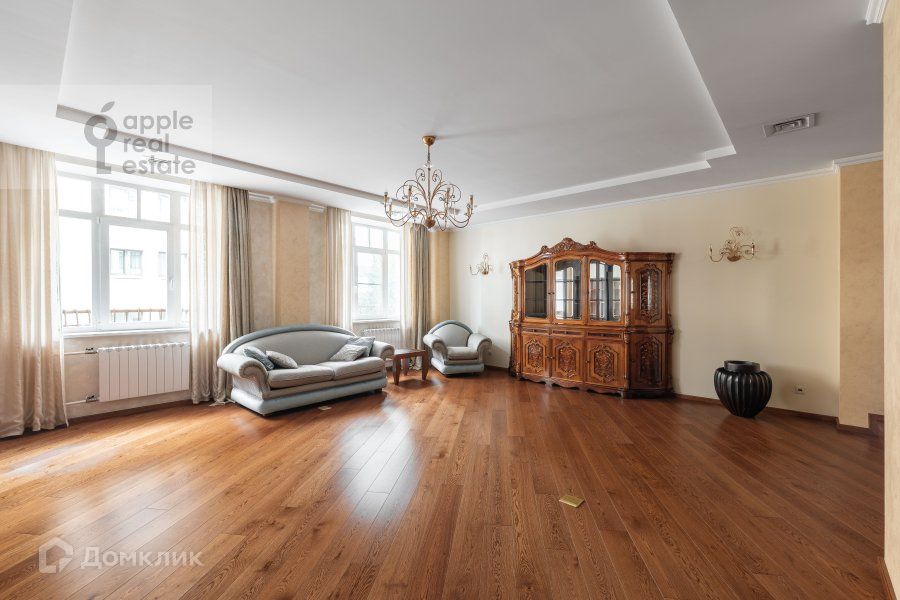 Сдаётся 3-комнатная квартира, 150 м²