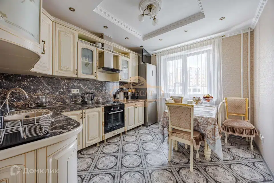 Продаётся 3-комнатная квартира, 87 м²
