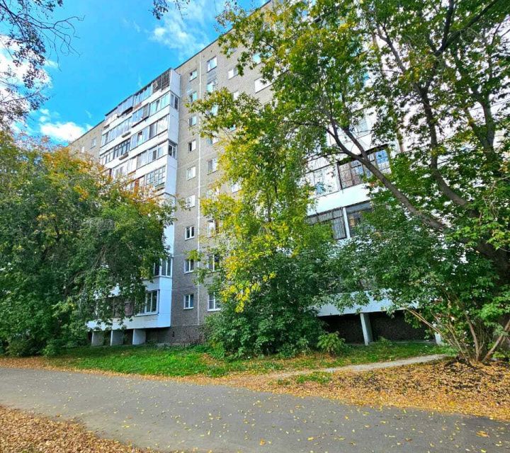 Продаётся 2-комнатная квартира, 42.8 м²