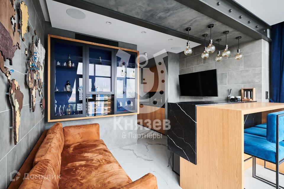 Продаётся 1-комнатная квартира, 42.8 м²