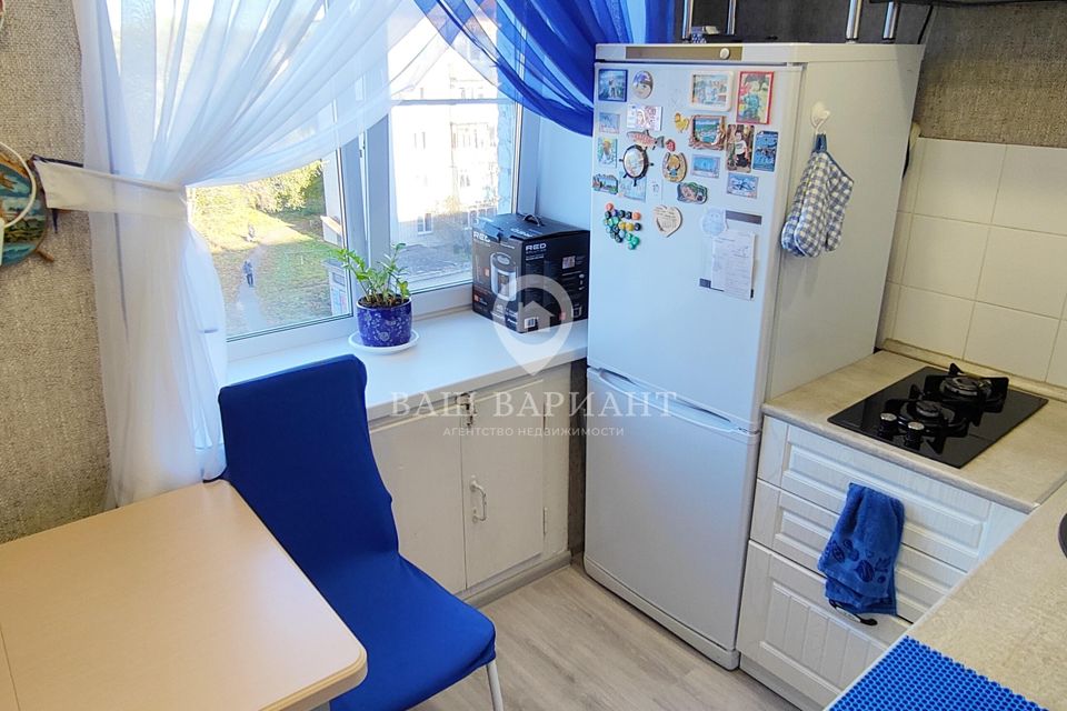 Продаётся 2-комнатная квартира, 42.8 м²