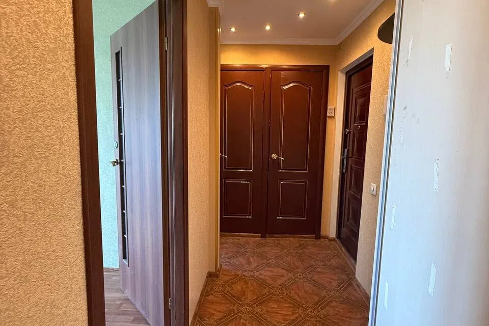 Продаётся 3-комнатная квартира, 59.6 м²