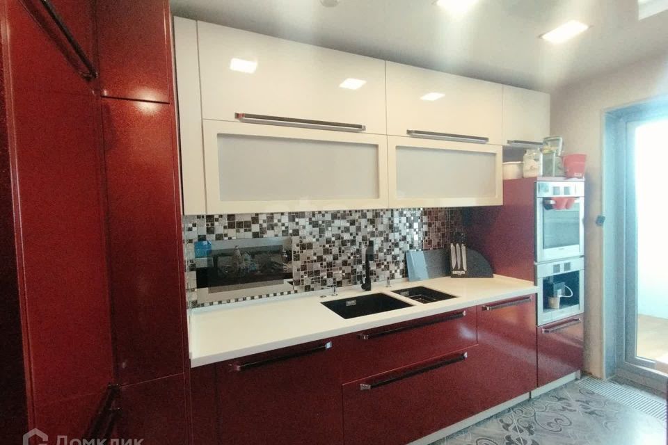 Продаётся 5-комнатная квартира, 113.6 м²