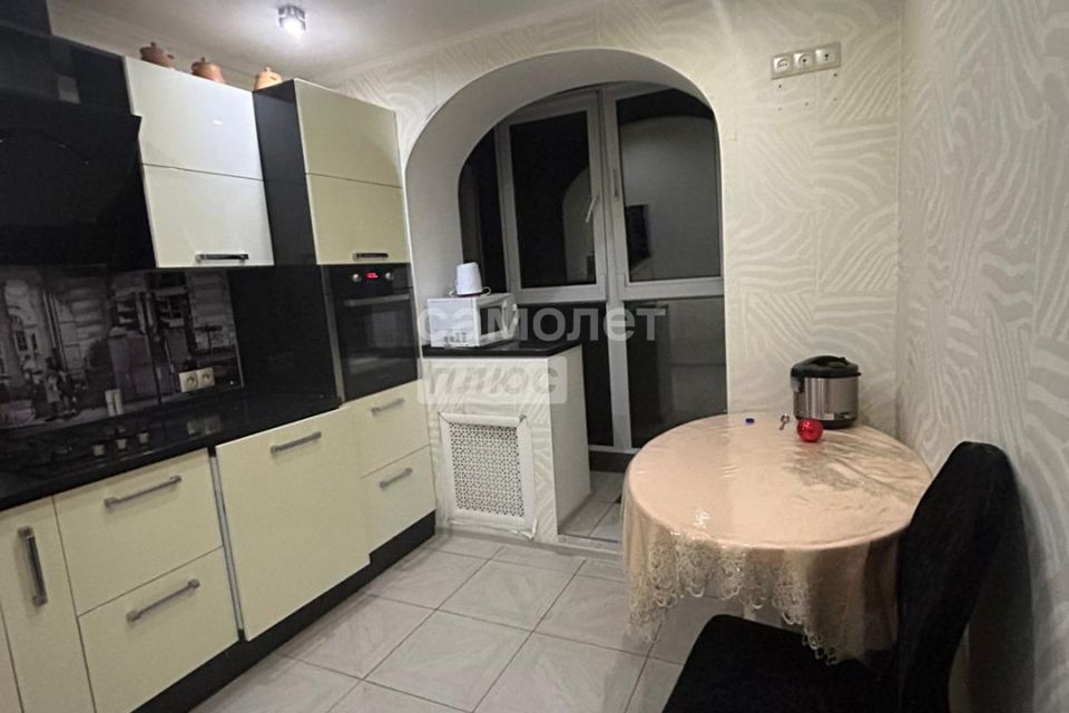 Продаётся 2-комнатная квартира, 46.9 м²
