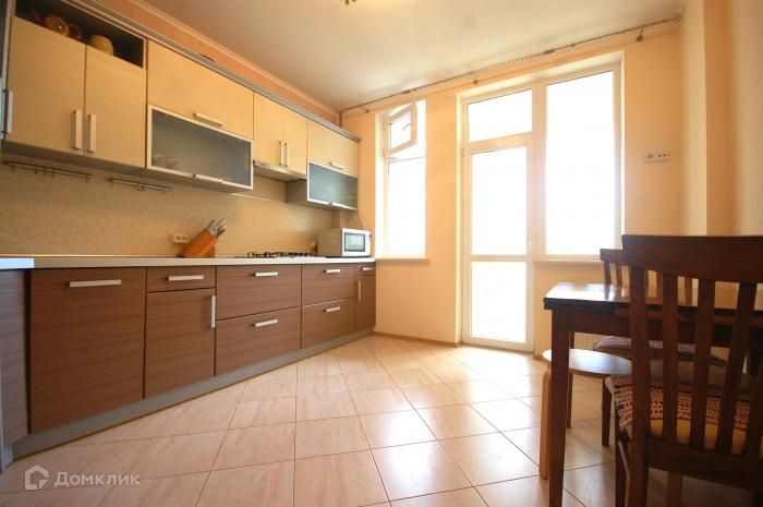 Продаётся 2-комнатная квартира, 64 м²