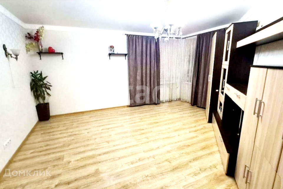 Продаётся 1-комнатная квартира, 45 м²