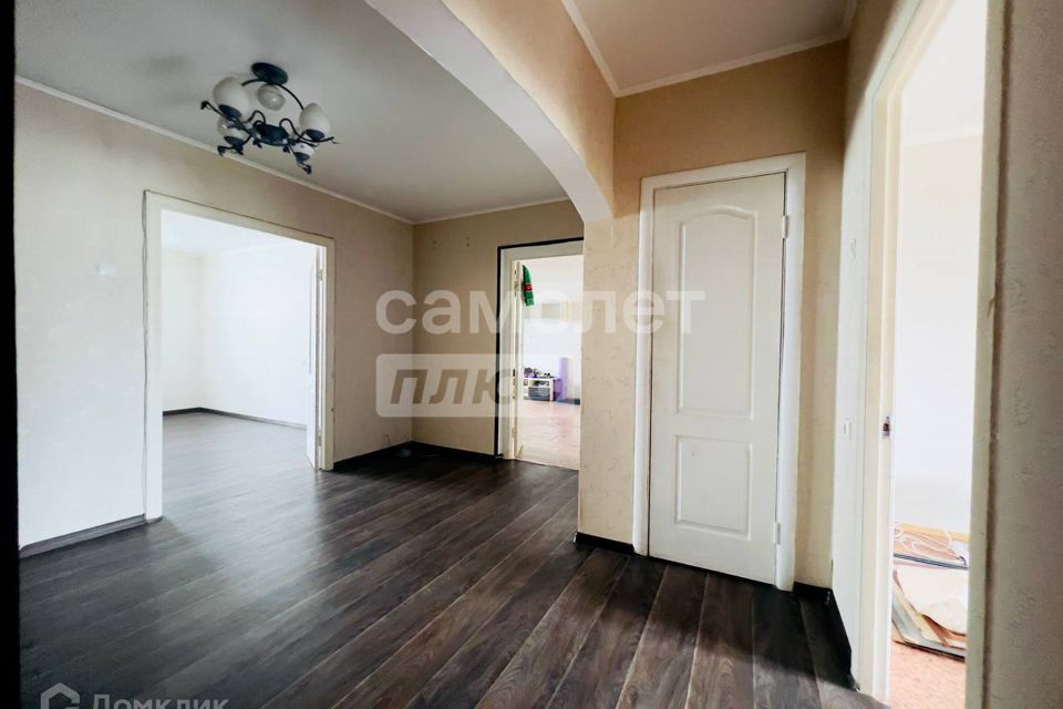 Продаётся 3-комнатная квартира, 102.2 м²