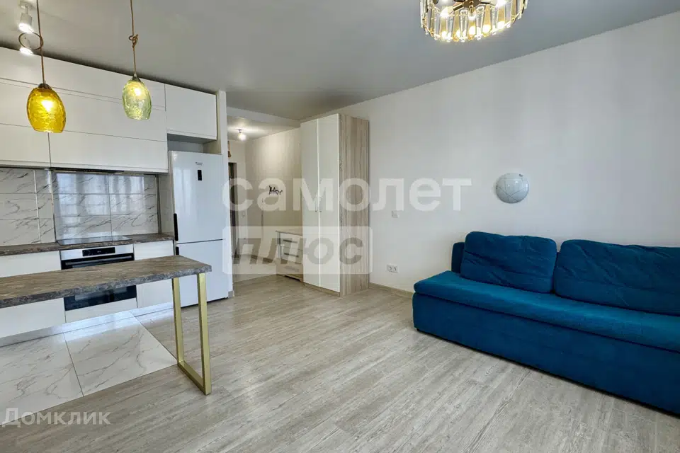 Продаётся 4-комнатная квартира, 69.1 м²