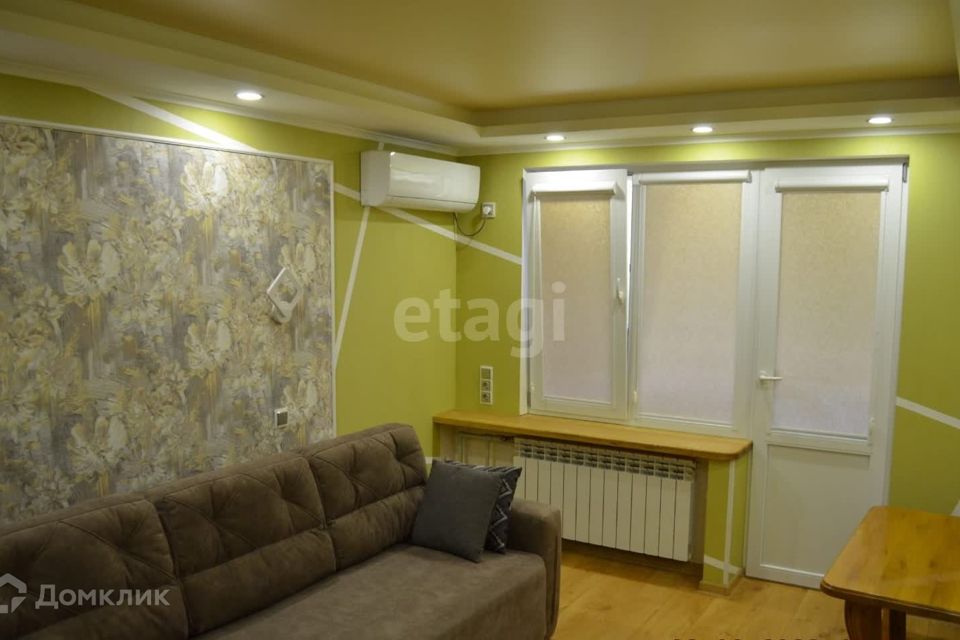 Продаётся 3-комнатная квартира, 62.5 м²