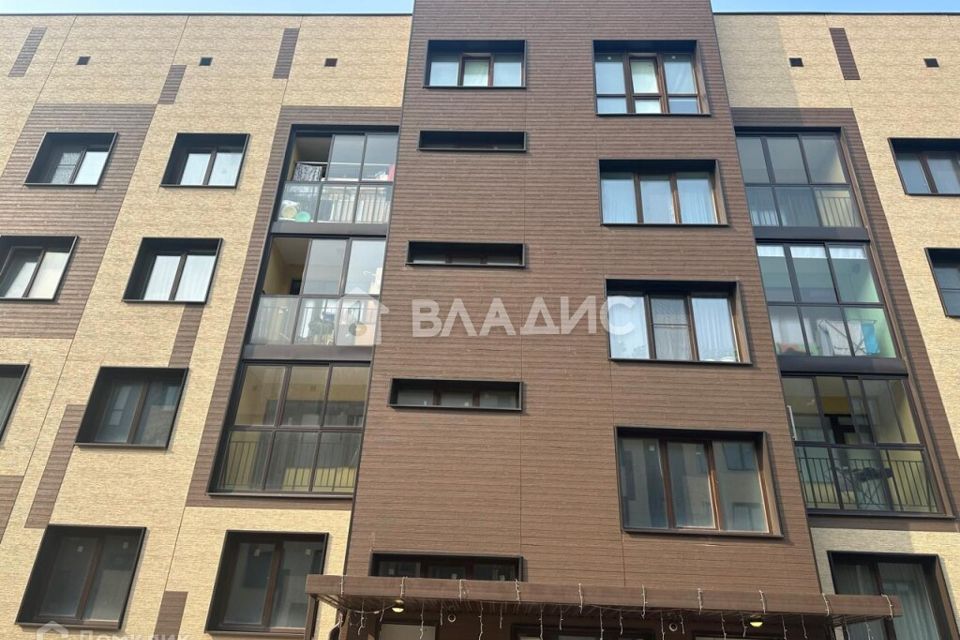 Продаётся 1-комнатная квартира, 40.8 м²