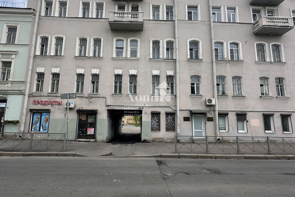 Продаётся комната в 5-комн. квартире, 9 м²