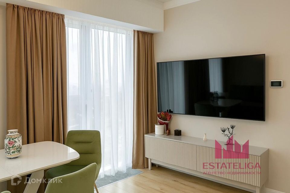 Сдаётся 1-комнатная квартира, 53 м²
