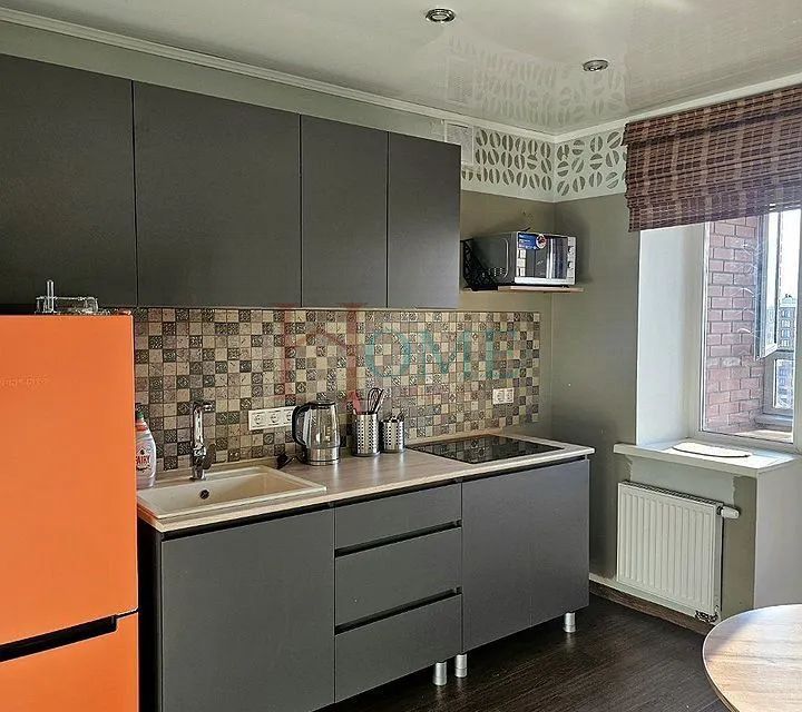 Сдаётся 1-комнатная квартира, 40 м²