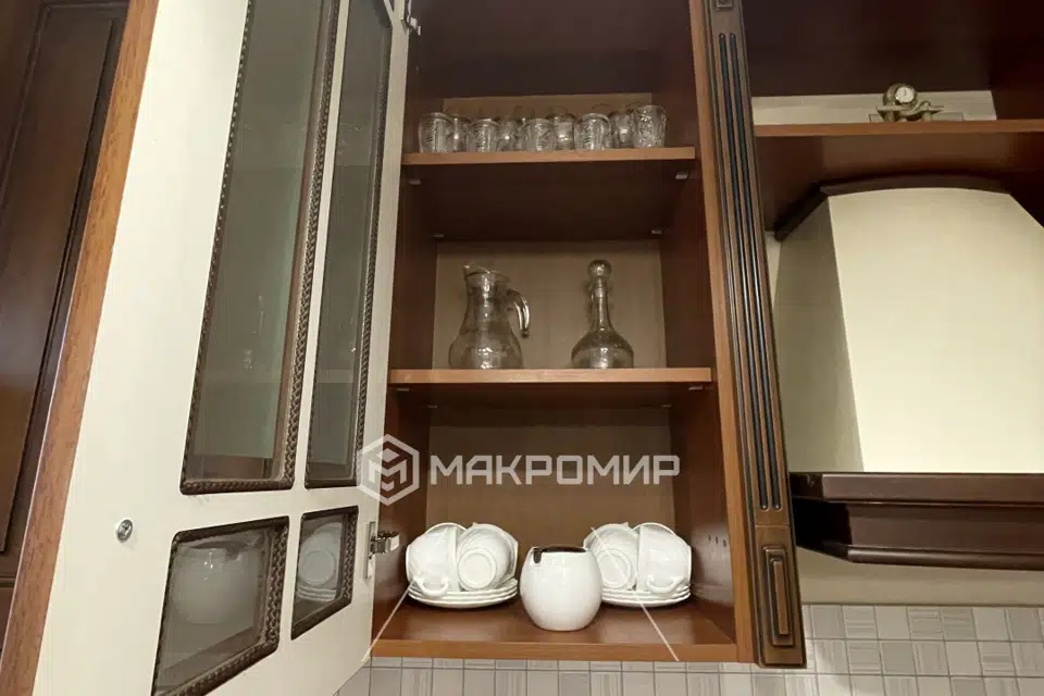 Сдаётся 1-комнатная квартира, 38 м²