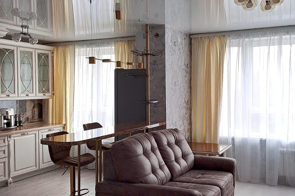 Сдаётся 2-комнатная квартира, 57.9 м²