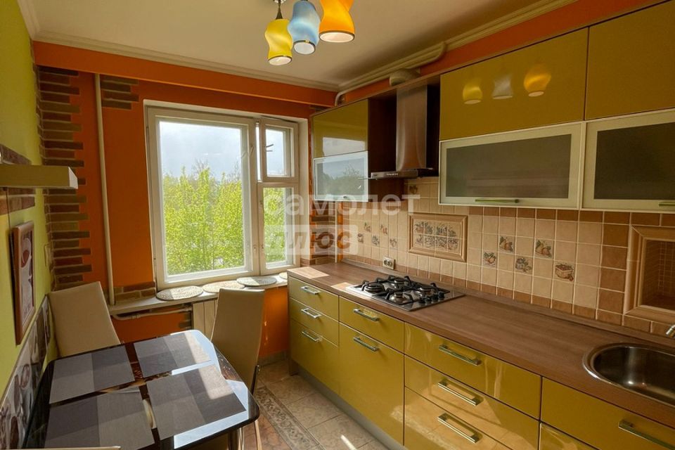 Продаётся 3-комнатная квартира, 55 м²