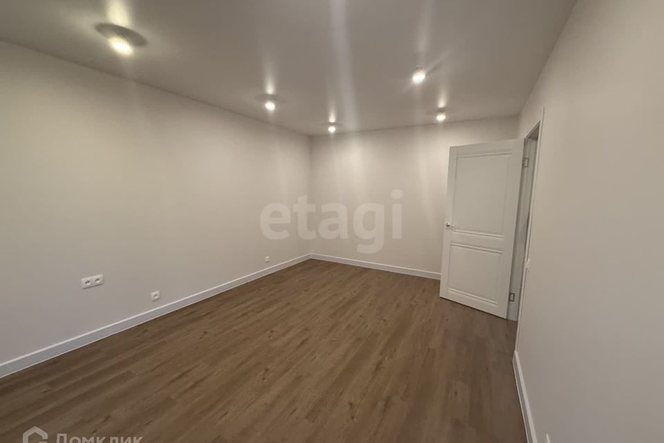 Продаётся 1-комнатная квартира, 38.1 м²