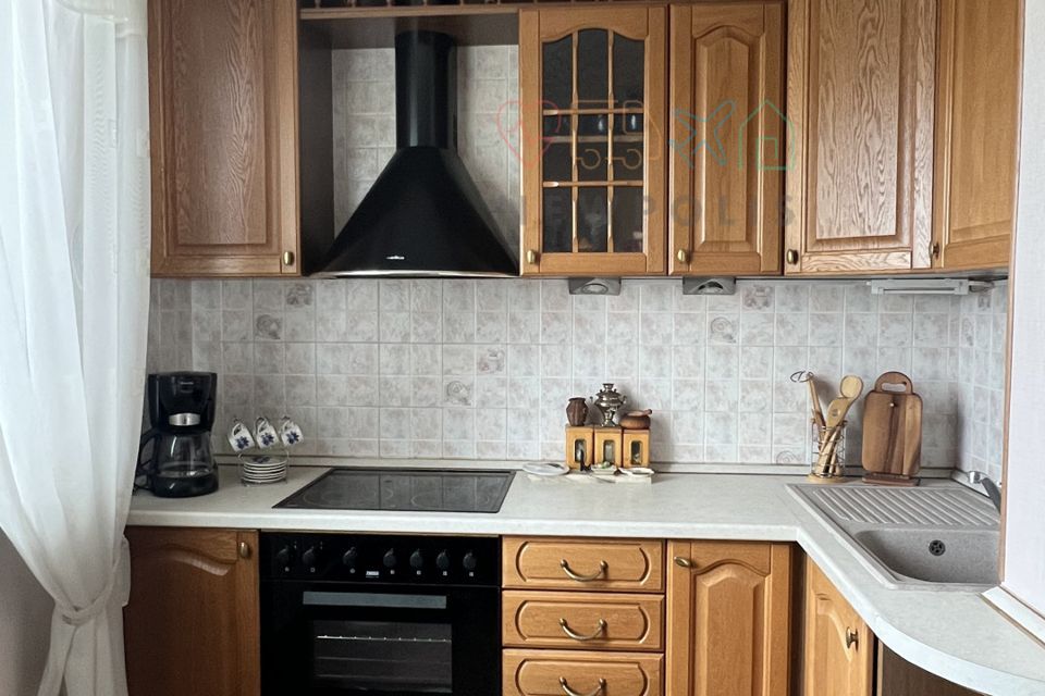 Продаётся 1-комнатная квартира, 38 м²