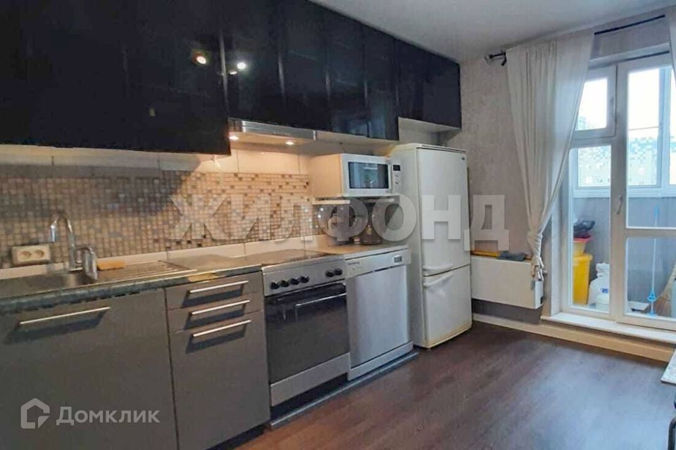Продаётся 3-комнатная квартира, 63.3 м²