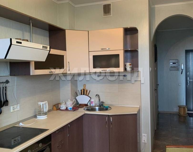 Продаётся 1-комнатная квартира, 36.8 м²
