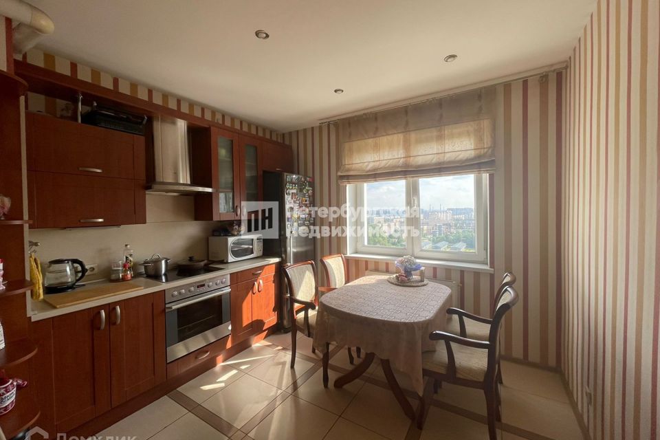 Продаётся 1-комнатная квартира, 47.4 м²