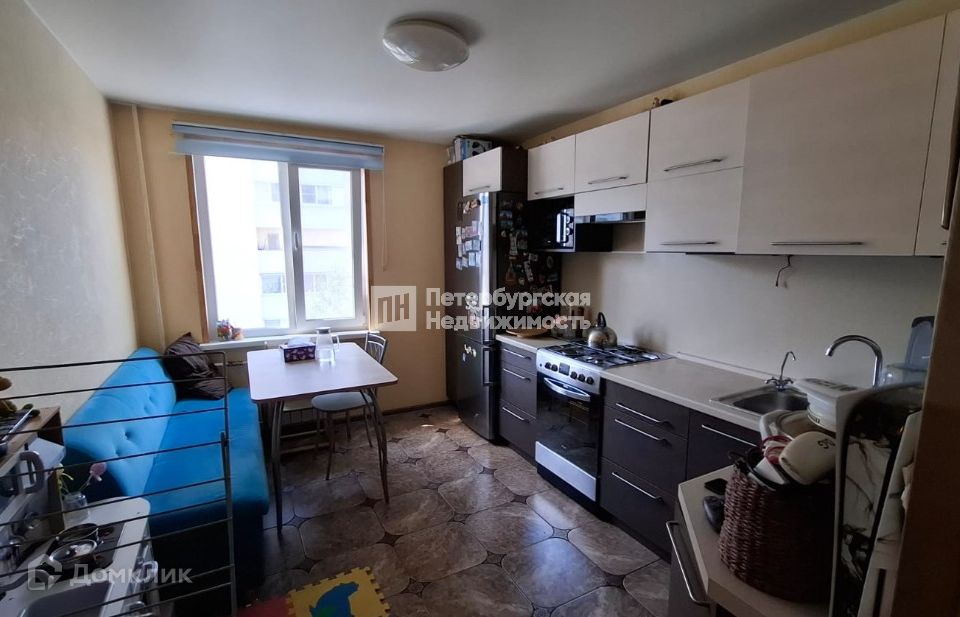 Продаётся 1-комнатная квартира, 40.4 м²