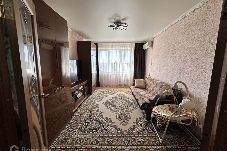 Продаётся 3-комнатная квартира, 70 м²
