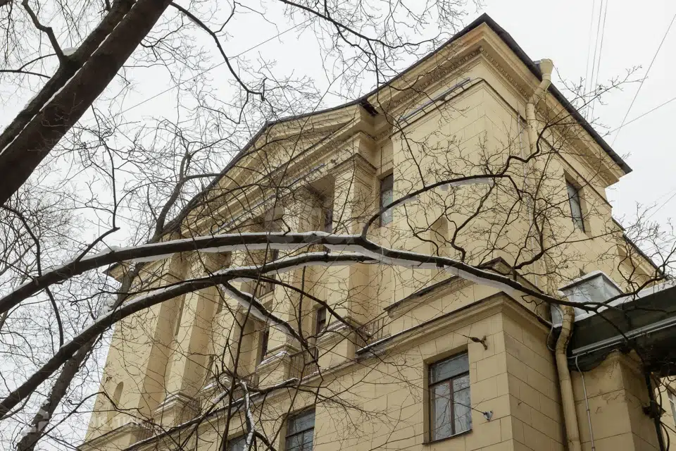 Продаётся 6-комнатная квартира, 135.5 м²