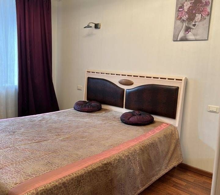 Сдаётся 2-комнатная квартира, 58 м²