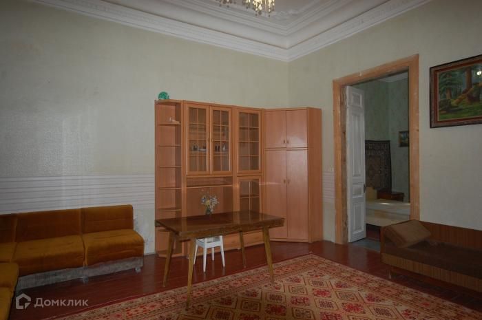 Продаётся 3-комнатная квартира, 60 м²