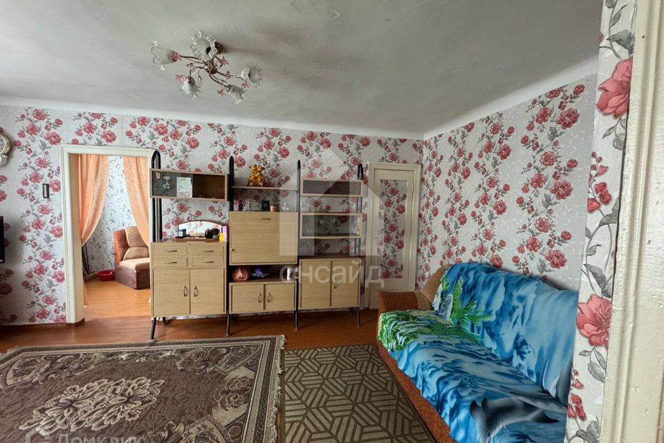 Продаётся 2-комнатная квартира, 42.7 м²