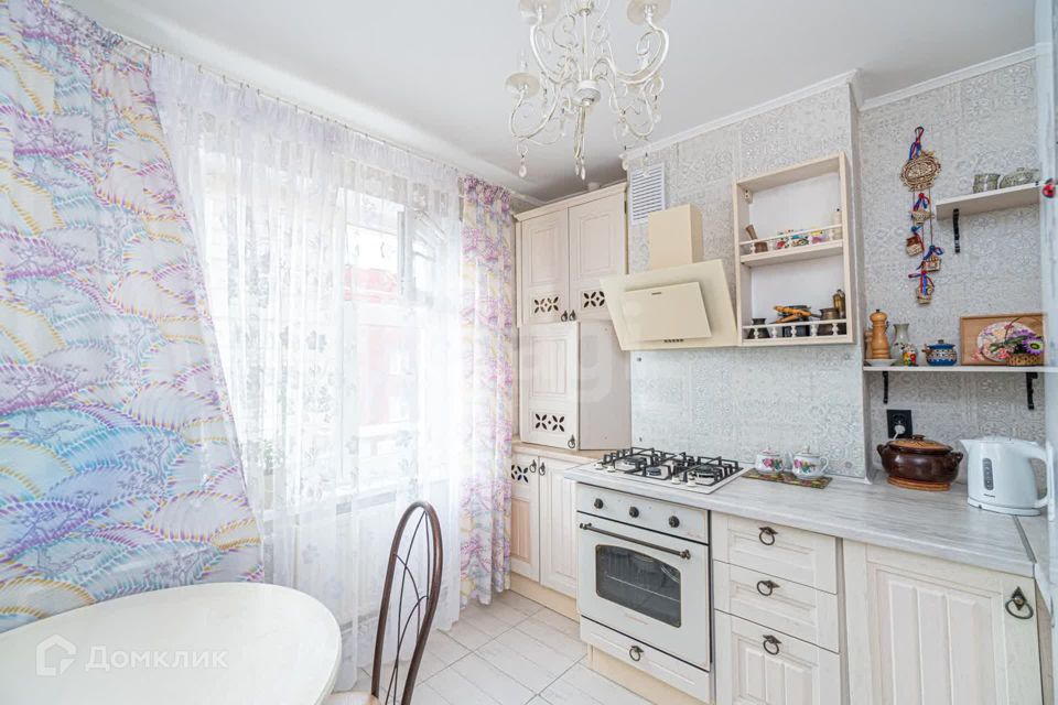 Продаётся 1-комнатная квартира, 47 м²