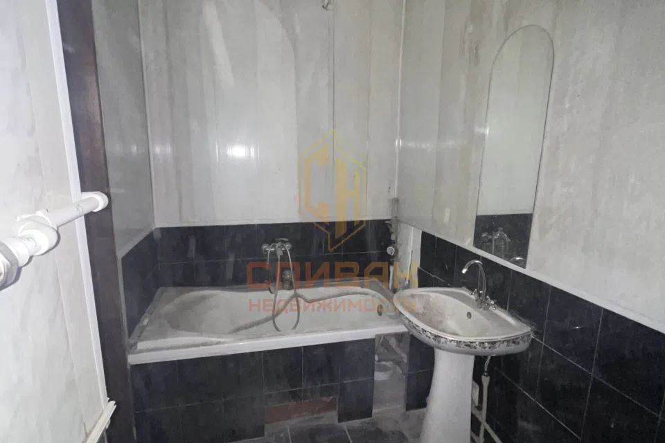 Продаётся 3-комнатная квартира, 70.7 м²
