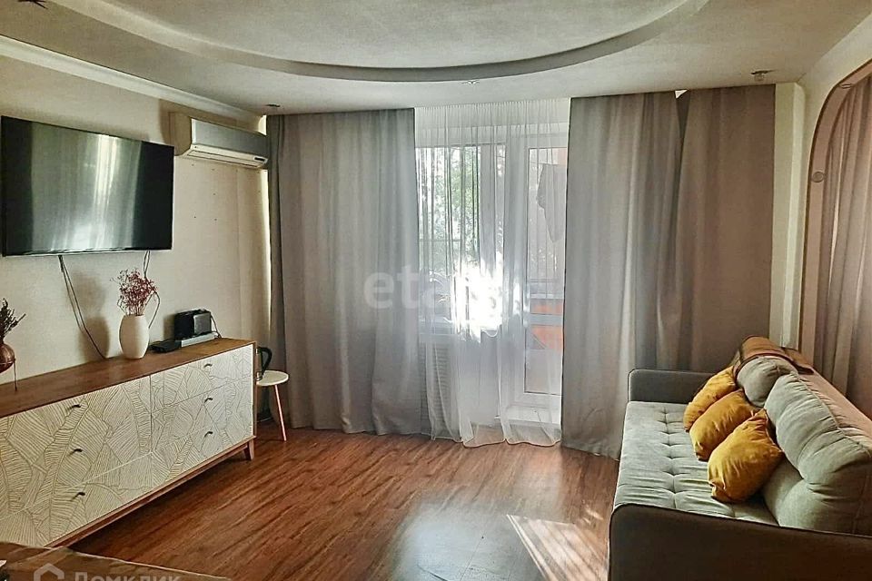 Продаётся 3-комнатная квартира, 62.9 м²