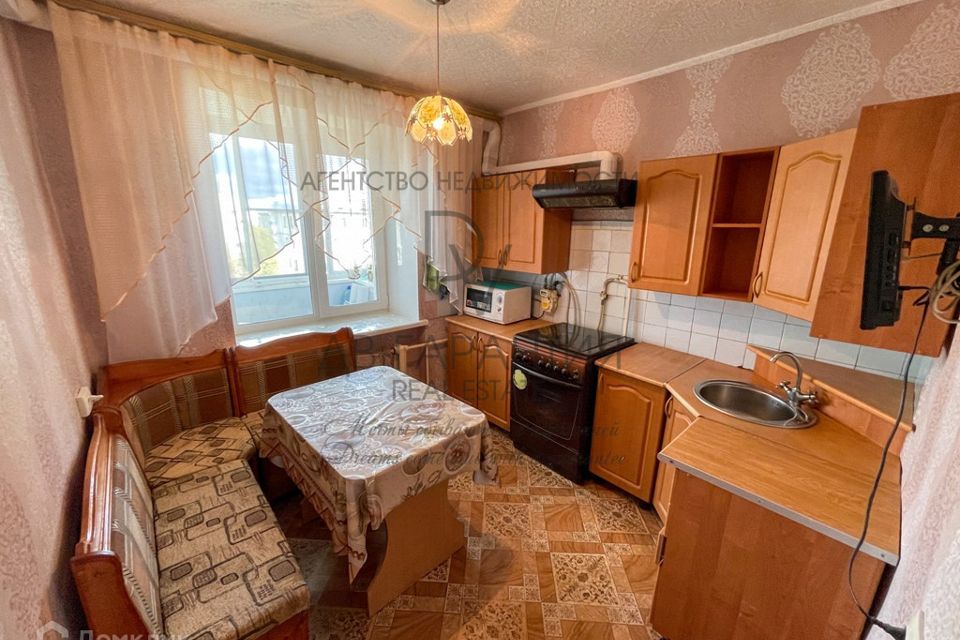 Продаётся 4-комнатная квартира, 82.2 м²