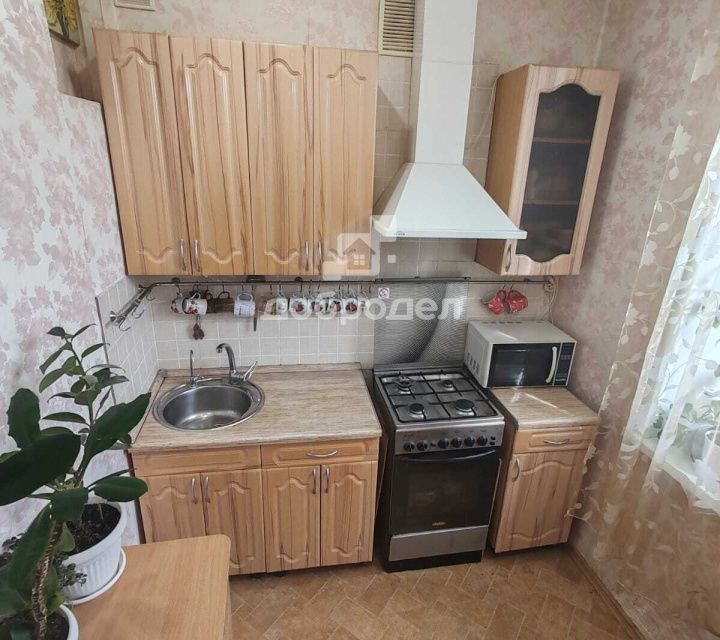Продаётся 2-комнатная квартира, 49.6 м²