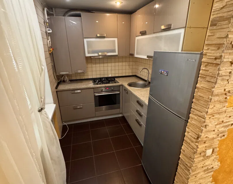 Продаётся 3-комнатная квартира, 56 м²