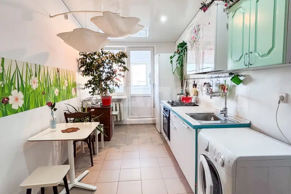 Продаётся 2-комнатная квартира, 76.8 м²