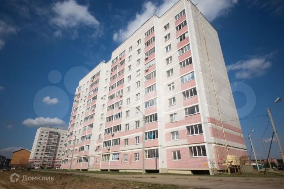 Продаётся 1-комнатная квартира, 42.2 м²