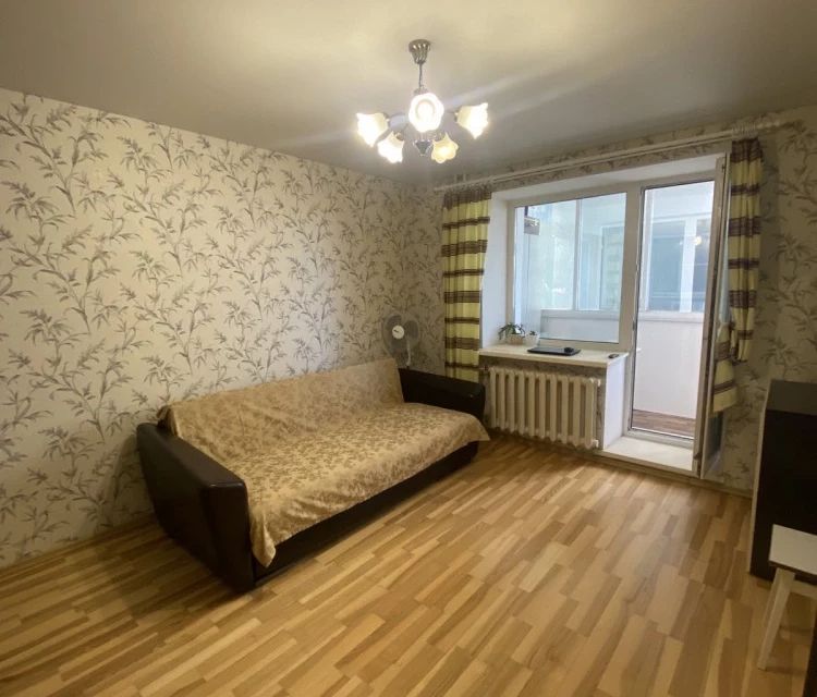 Продаётся 1-комнатная квартира, 35.8 м²